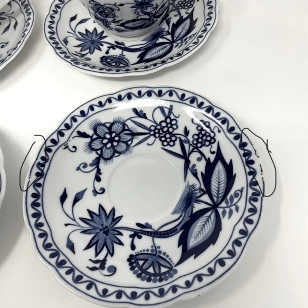 Rosella Onion Pattern set‎ of 6 cups and saucers
